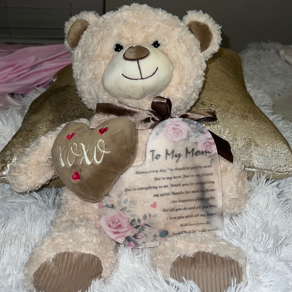Mom Gift: Clear Stand-up Heart Shaped Plaque “TO MY MOM”
